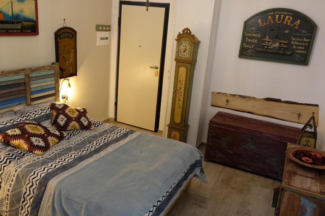 Casa Marina Bed & Breakfast เนเปิลส์ ภายนอก รูปภาพ