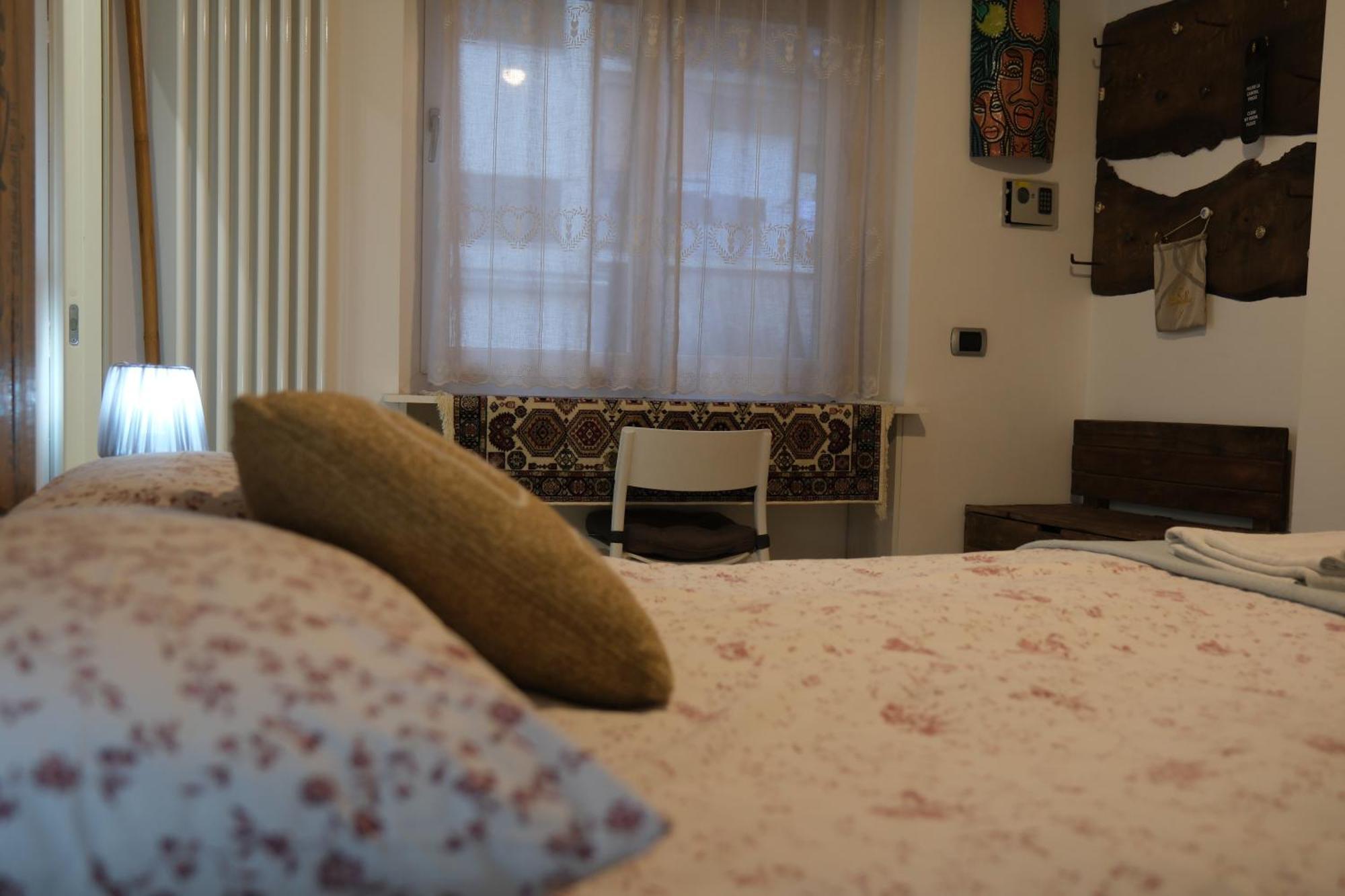 Casa Marina Bed & Breakfast เนเปิลส์ ภายนอก รูปภาพ